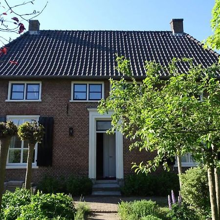 Appartement in boerderij uit 1870 Elst  Buitenkant foto
