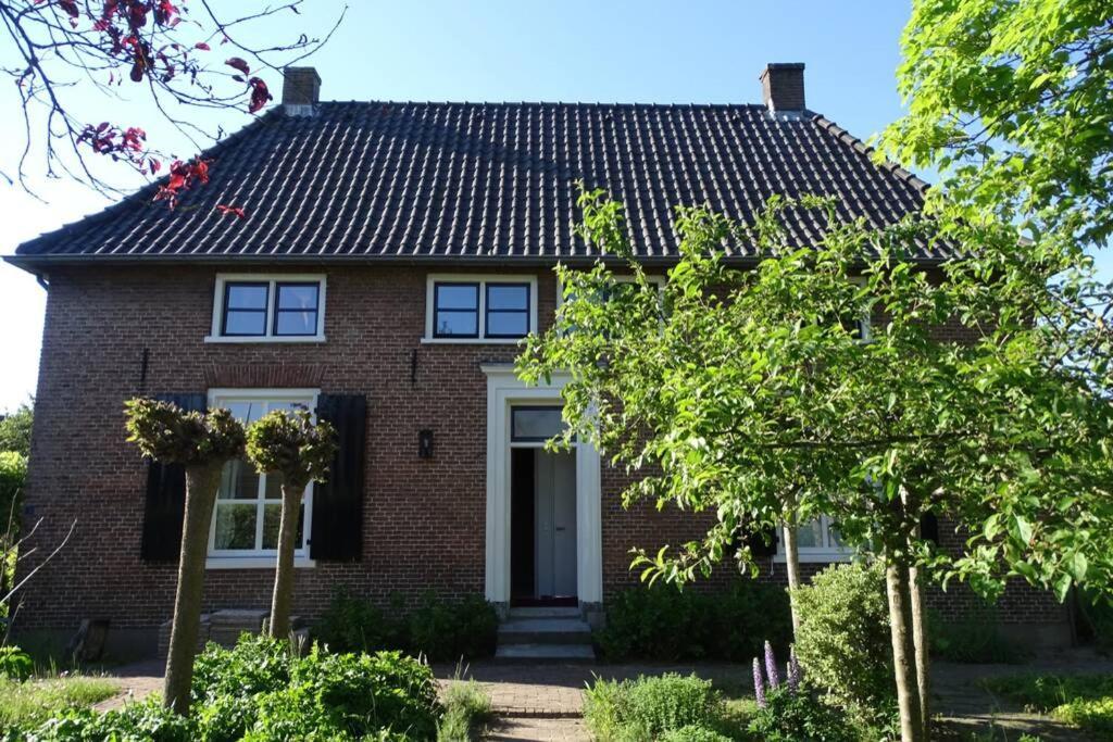 Appartement in boerderij uit 1870 Elst  Buitenkant foto
